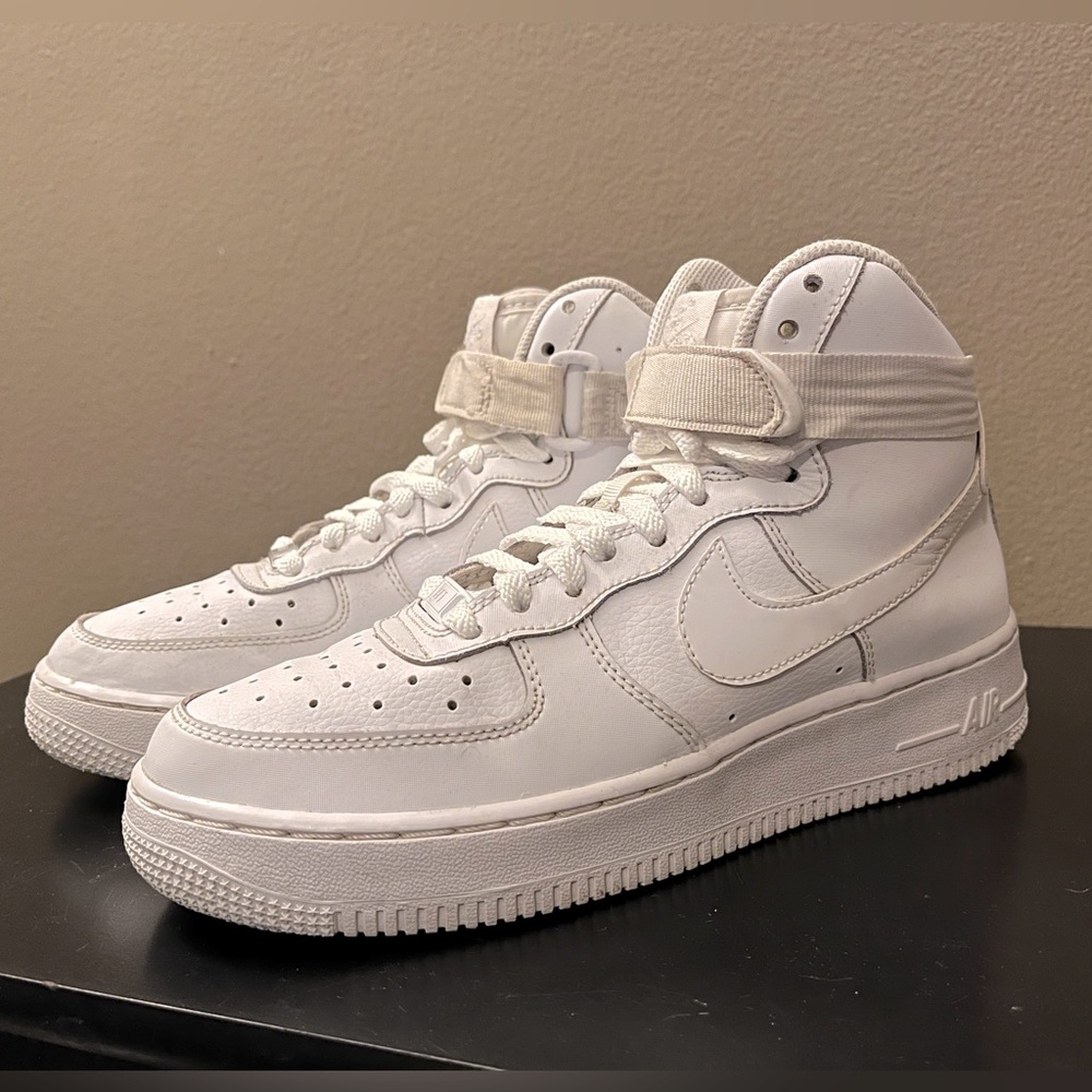 Nike AF1 High size 6Y